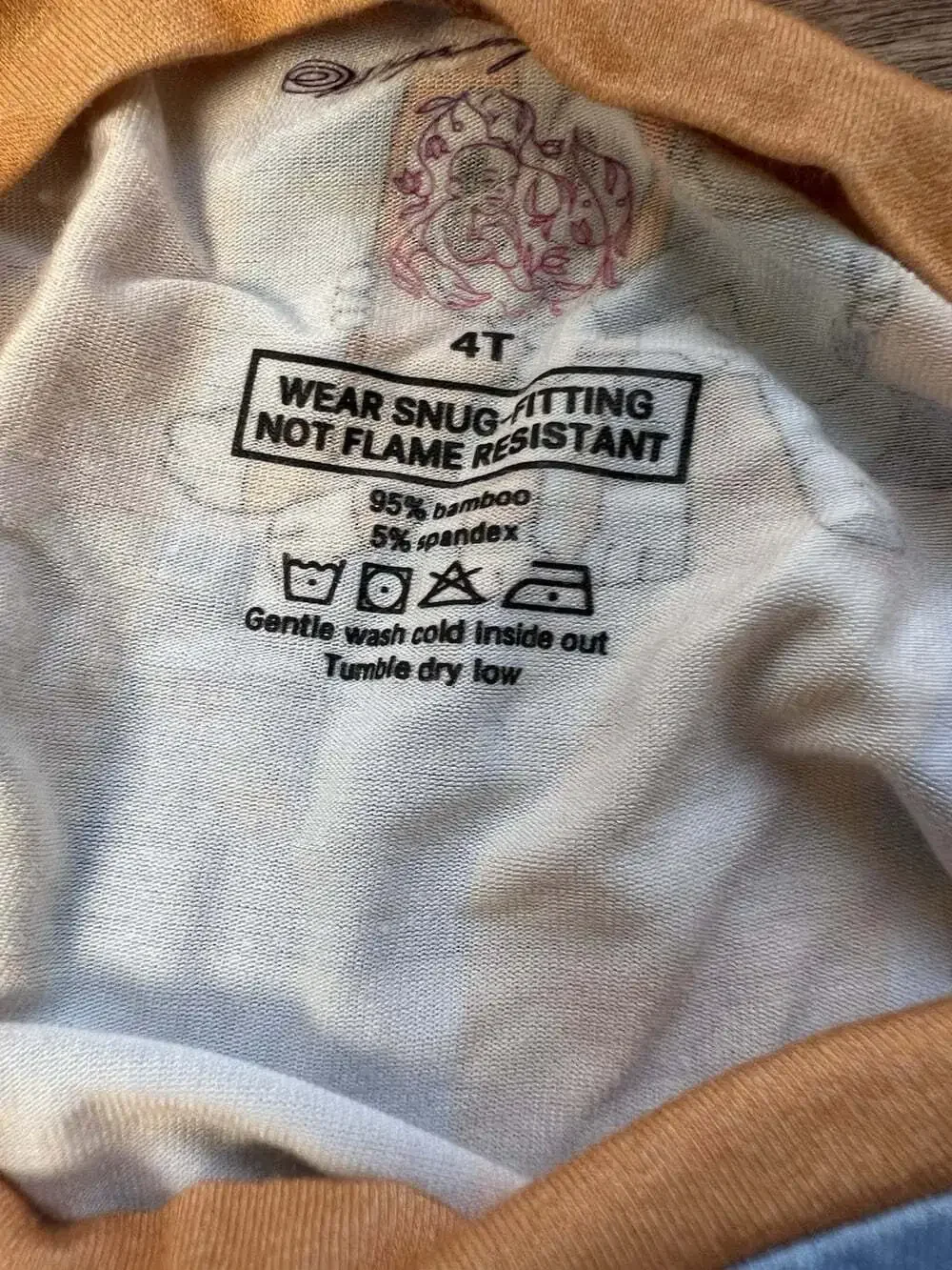 Bluey 2 Piece Pajama Sleep Set Size 4T Short Sleeve T-Shirt & Shorts Orange Blue